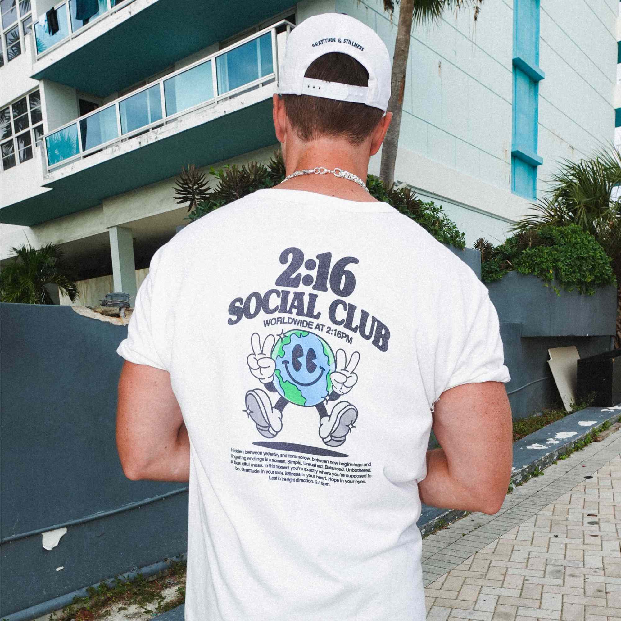 2:16 Social Club x Champion T-Shirt (unisex)